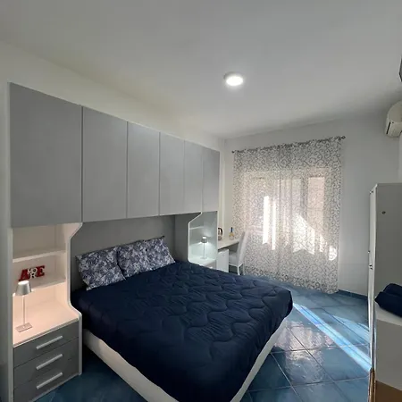 Casa Imparo Pensión Isquia