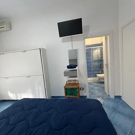 Πανσιόν Casa Vacanza Imparo Ischia 4*